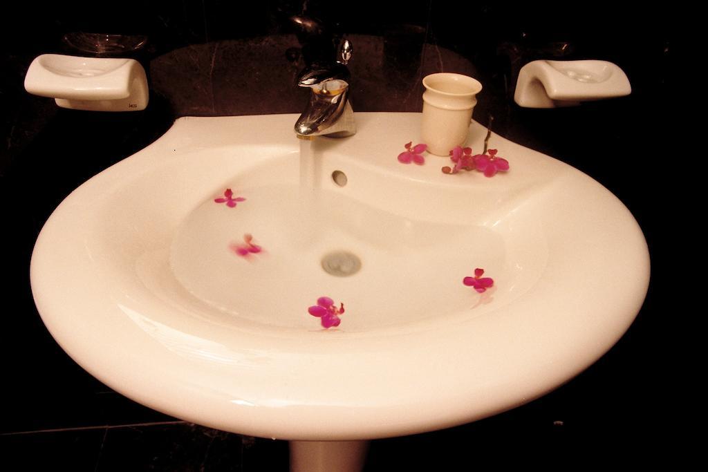Jing Ai Hotel Luodong Camera foto